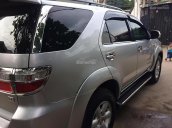 Cần bán lại xe Toyota Fortuner năm sản xuất 2009, màu bạc, xe nhập chính chủ 