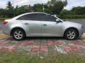 Cần bán xe Chevrolet Cruze T12/2011, còn rất mới và cực đẹp