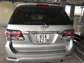 Cần bán gấp Toyota Fortuner 2.5G năm sản xuất 2016, màu bạc xe gia đình, 920 triệu