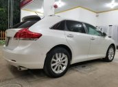 Bán Toyota Venza 2.7 năm sản xuất 2009, màu trắng chính chủ, giá 888tr