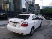 Bán Toyota Vios đời 2010, màu trắng