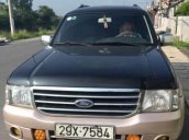 Cần bán Ford Everest đời 2005, màu đen  