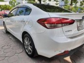 Cần bán xe Kia Cerato năm 2016, màu trắng số sàn giá cạnh tranh