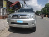 Cần bán Toyota Fortuner 2009, xe còn đẹp và rất mới