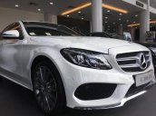 Bán xe Mercedes C300 AMG năm sản xuất 2018, màu trắng