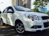 Cần bán Chevrolet Aveo MT 2018, màu trắng