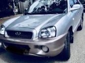 Cần bán lại xe Hyundai Santa Fe năm 2004, màu bạc