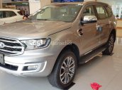 Ford Giải Phóng bán xe Ford Everest 2.0 Biturbo, Everest Trend đủ màu, giao xe T10 tặng 1 năm bảo hiểm