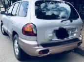 Cần bán lại xe Hyundai Santa Fe năm 2004, màu bạc