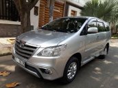 Chính chủ bán Toyota Innova E sản xuất 2014, màu bạc 