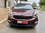 Cần bán xe Kia Rondo GMT đời 2017, màu đỏ số sàn