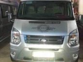 Cần bán Ford Transit Luxury đời 2016, màu bạc