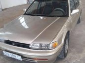 Cần bán xe Honda Accord năm 1987, màu vàng, giá chỉ 70 triệu