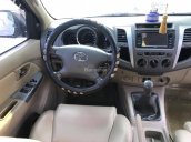 Cần bán Fortuner 2010, máy dầu, màu bạc, xe rất ít sử dụng