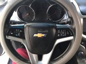 Cần bán Chevrolet Cruze đời 2015, màu trắng giá cạnh tranh
