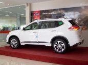 Bán Nissan X trail đời 2018, màu trắng, giá tốt