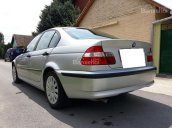 Cần tiền bán gấp BMW 318i, sản xuất 2005, màu bạc, nhà ít sử dụng
