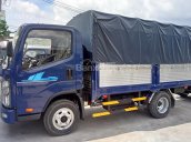 Bán xe tải 2.4 tấn, thùng mui bạt dài 4,4m, năm sản xuất 2018, màu xanh lam, giá tốt