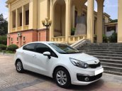 Cần bán xe Kia Rio 1.4AT 2016 màu trắng nhập khẩu Hàn Quốc, xe nữ chạy kĩ