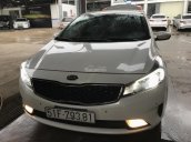 Bán Kia Cerato 2.0AT màu trắng số tự động, sản xuất 2016, biển Sài Gòn