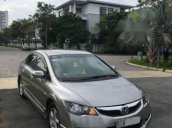 Cần bán Honda Civic 1.8AT đời 2010, màu bạc số tự động