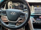 Bán Hyundai Elantra 2.0 AT sản xuất 2017, màu đen