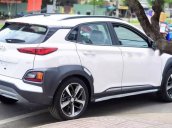 Cần bán xe Hyundai Kona sản xuất năm 2018, màu trắng, 615 triệu