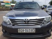 Bán Toyota Fortuner đời 2012, màu xám, xe gia đình