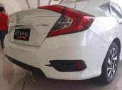 Bán xe Honda Civic năm sản xuất 2018, màu trắng, giá tốt