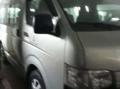 Bán xe Toyota Hiace sản xuất 2007, màu bạc, 250 triệu