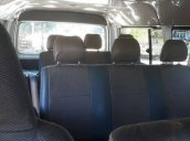 Cần bán Toyota Hiace sản xuất năm 2006, màu trắng, giá 263tr