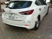 Bán Mazda 3 đời 2018, màu trắng, giá tốt