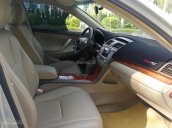 Bán Toyota Camry 2.4G năm 2012, màu bạc 