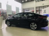 Bán xe Hyundai Elantra, giá chỉ từ 560 triệu