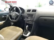 Bán xe Volkswagen Polo Sedan, màu xanh dương chính hãng, trả góp 90% nhận xe ngay/ hotline: 090.898.8862