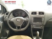 Bán xe Volkswagen Polo Sedan, màu xanh dương chính hãng, trả góp 90% nhận xe ngay/ hotline: 090.898.8862