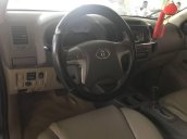 Bán xe Toyota Fortuner đời 2012, màu xám, 650 triệu