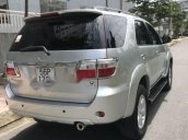 Bán ô tô Toyota Fortuner AT 2009, màu bạc, giá tốt