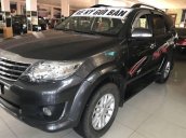 Bán xe Toyota Fortuner đời 2012, màu xám, 650 triệu