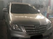 Bán ô tô Toyota Innova sản xuất 2016, màu bạc, giá tốt