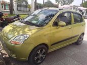 Bán Chevrolet Spark 0.8MT 2013, màu vàng xe gia đình