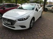Bán Mazda 3 đời 2018, màu trắng, giá tốt