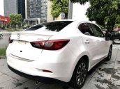Bán ô tô Hyundai Elantra 1.6 AT sản xuất năm 2017, màu trắng, giá tốt