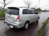 Cần bán xe Toyota Innova G sản xuất 2011, màu bạc, giá 420tr