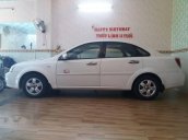 Bán Chevrolet Lacetti 2011, màu trắng, giá 240tr