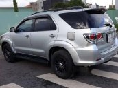 Bán xe Toyota Fortuner 2016, màu bạc còn mới