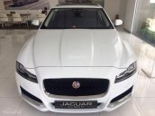 Hotline 0938302233 - Bán xe Jaguar đời 2017, màu trắng giao xe ngay + 5 năm bảo dưỡng