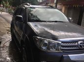 Cần bán Toyota Fortuner sản xuất 2009, màu xám, xe đẹp