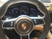 Bán Porsche Panamera năm 2017, hàng hiếm trên thị trường