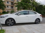 Bán xe Kia Cerato 1.6 2017, màu trắng